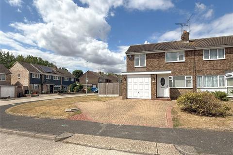 Chilham Close, Eversley Pitsea... 3 bed semi