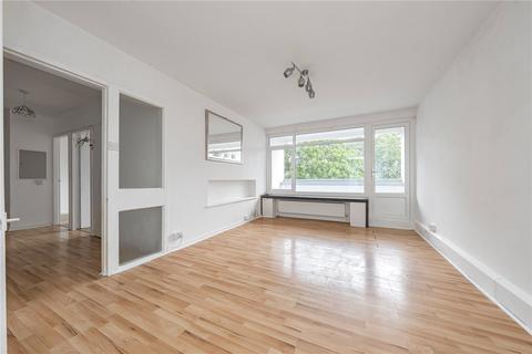 Redenham House, Roehampton, SW15 2 bed apartment for sale