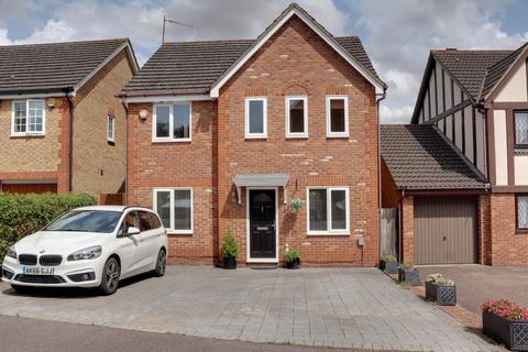 Thirlmere, Stevenage SG1 4 bed detached house for sale