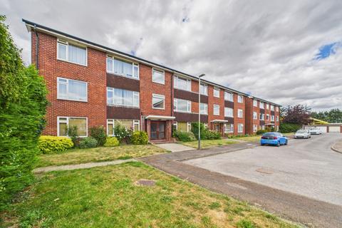 Sterling Court, Cheltenham 2 bed apartment for sale