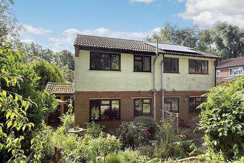 Foxtail Drive, Dibden Purlieu, SO45 1 bed semi