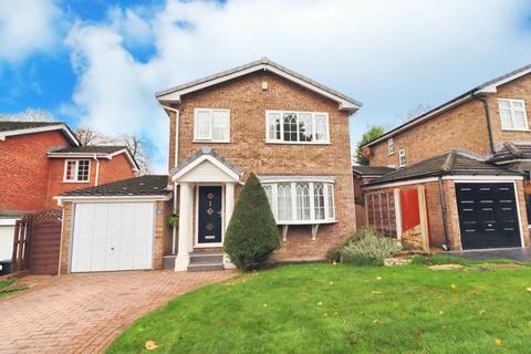 Mere Fold, Manchester M28 3 bed detached house for sale
