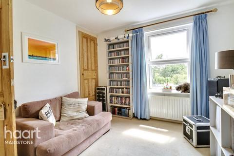 Prospect Place, Maidstone 3 bed semi