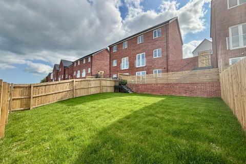Ffordd Picton Tuberville, Sketty... 4 bed semi