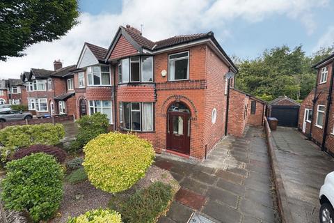Highcrest Avenue, Gatley 4 bed semi