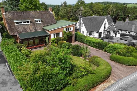 Groby Lane, Newtown Linford... 3 bed detached house for sale