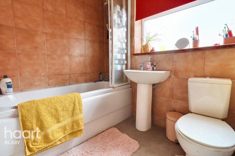 Dorchester Close, Blaby 3 bed semi