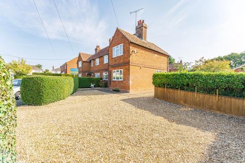 Greenway Close, Fakenham 3 bed semi