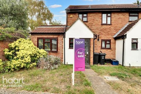 Bronte Close, Gants Hill 4 bed semi