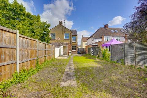 Fountain Lane, Ely CB7 3 bed semi