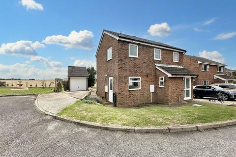 Skyline View, Peacehaven, BN10 8EL 3 bed detached house for sale