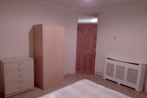 Isledon Road, London N7 1 bed flat for sale