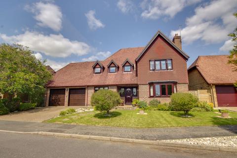 The Droveway, Haywards Heath, RH16 4 bed detached house for sale