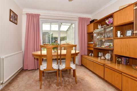 Ashdown Drive, Tilgate, Crawley, West... 3 bed semi