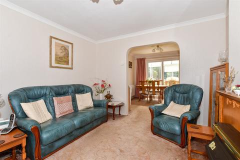 Ashdown Drive, Crawley RH10 3 bed semi