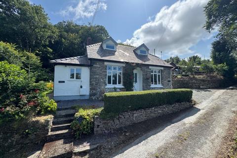 Ciliau Aeron, Lampeter, SA48 2 bed property with land for sale