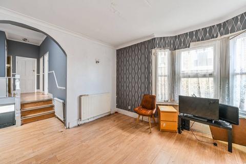 Oaksford Avenue, Upper Sydenham... 3 bed maisonette for sale