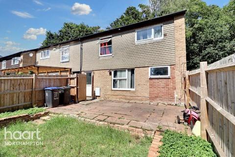 Leyside Court, Northampton 3 bed end of terrace house for sale