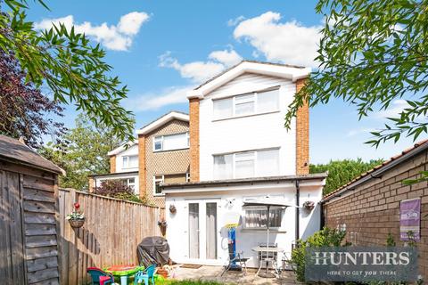 Badgers Copse, Worcester Park 4 bed end of terrace house for sale