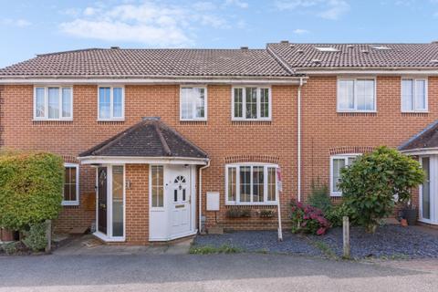 Trajan Gate, Stevenage SG2 3 bed terraced house for sale