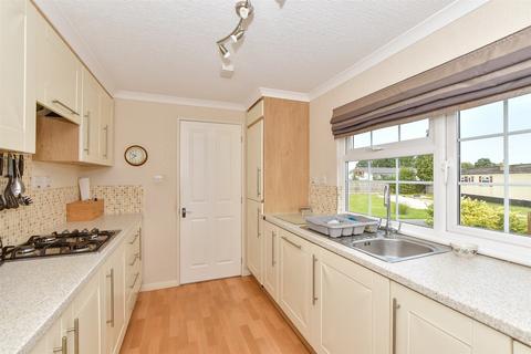 Woodlands Park, Biddenden, Ashford, Kent 2 bed park home for sale