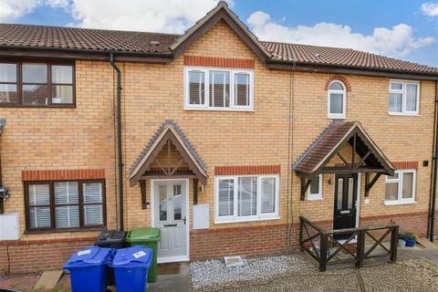 Lavender Close, South Ockendon RM15 2 bed terraced house for sale