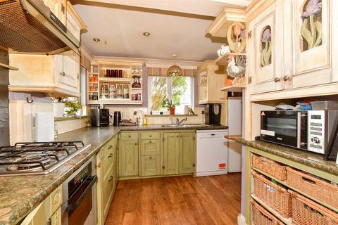 The Sands, Ashington, Pulborough... 2 bed semi