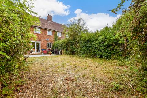 The Sands, Ashington RH20 2 bed semi