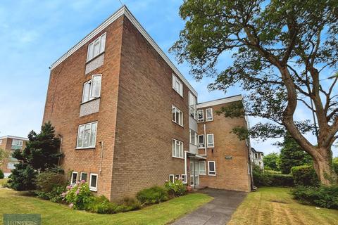 Barons Close, Harborne, Birmingham 1 bed flat for sale
