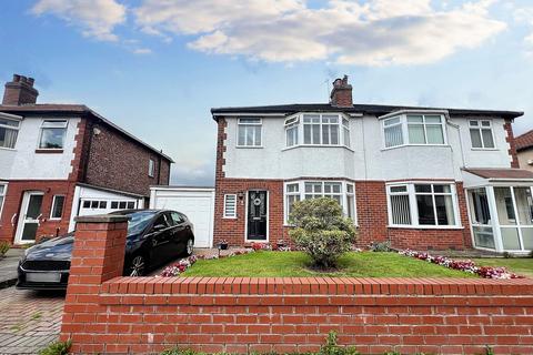 Acacia Drive, Salford, M6 3 bed semi