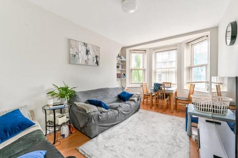 Camelot House, Camden Park Road... 2 bed flat for sale