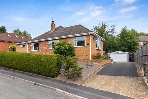 11 Mayflower Close, Malvern, WR14 2 bed bungalow for sale