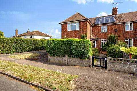 Hartslock Way, Tilehurst, Reading, RG31 3 bed semi