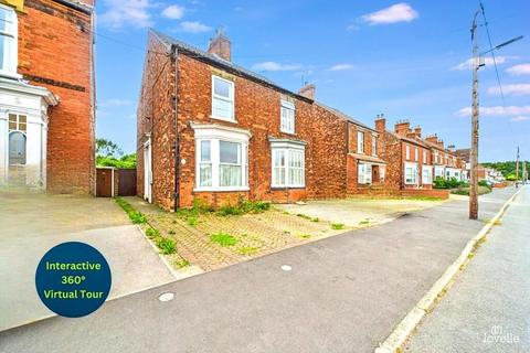 Westfield Road, North Lincolnshire DN18 3 bed semi