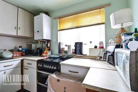 Garland Drive, Sheffield 3 bed terraced house for sale