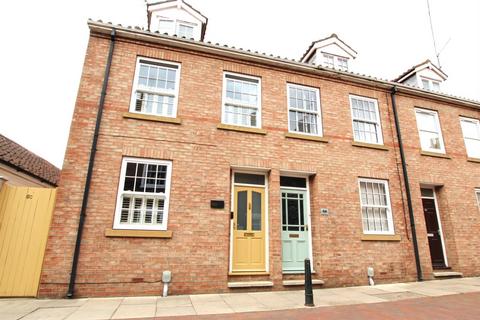 Landress Lane, Beverley 3 bed townhouse for sale