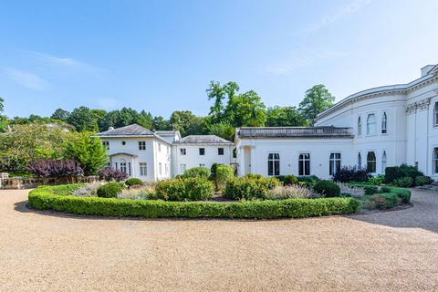 Willoughby Lane, Bromley, BROMLEY, BR1 2 bed flat for sale