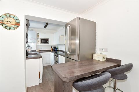 Crown Road, Sittingbourne, Kent 2 bed terraced house for sale