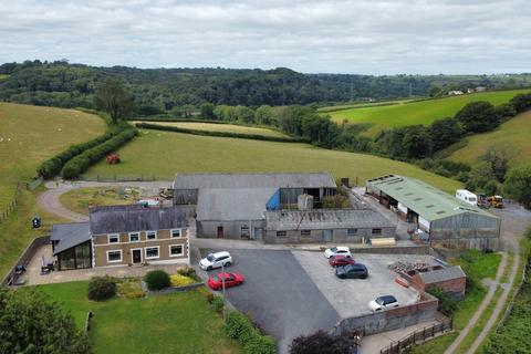 Croesyceiliog, Carmarthen SA32 Farm for sale