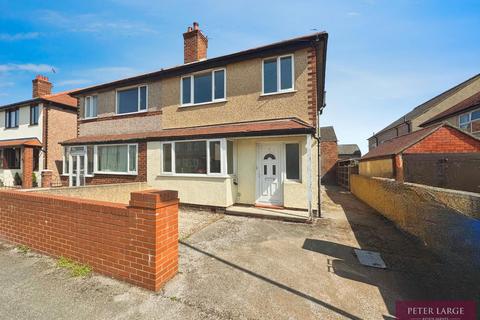 1 Brynhyfryd Avenue, Rhyl, LL18 2DB 3 bed semi