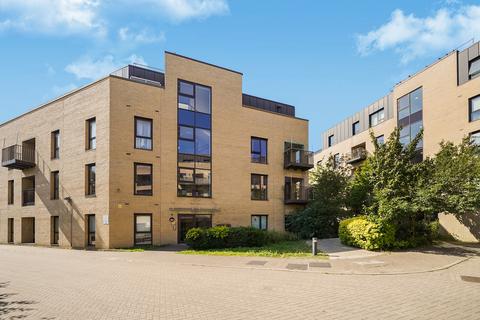Newman Close, Willesden 2 bed apartment for sale
