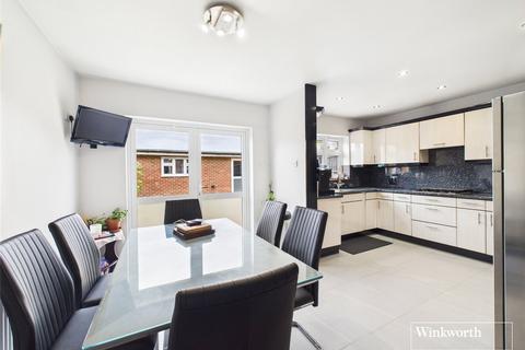 Girton Avenue, London NW9 3 bed semi