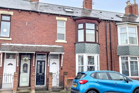 Birchington Avenue, South Shields 3 bed maisonette for sale