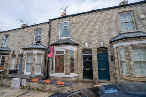 York YO23 2 bed terraced house for sale