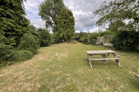 South Drive, Banstead, Surrey 3 bed detached bungalow for sale