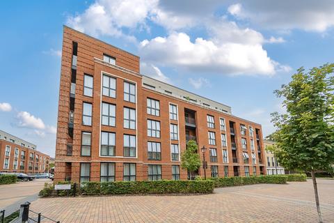 Fellowes Rise, Winchester, Hampshire... 2 bed flat for sale