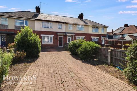 Jellicoe Road, Great Yarmouth 3 bed terraced house for sale