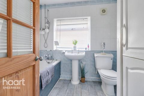 Darlington Drive, Minster on Sea 2 bed semi