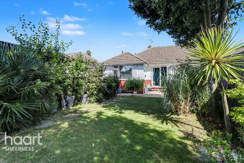 Darlington Drive, Minster on Sea 2 bed semi