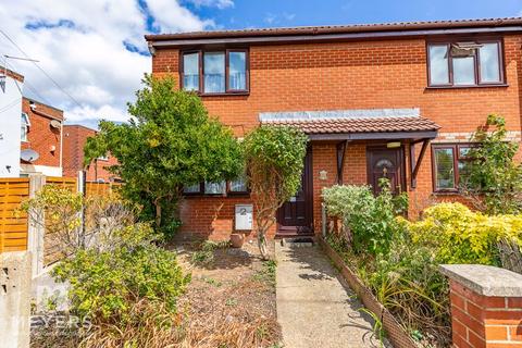 Bloomfield Avenue, Moordown, BH9 2 bed semi